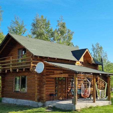 Musketeers Cabin Порумбаку-де-Жос Екстер'єр фото