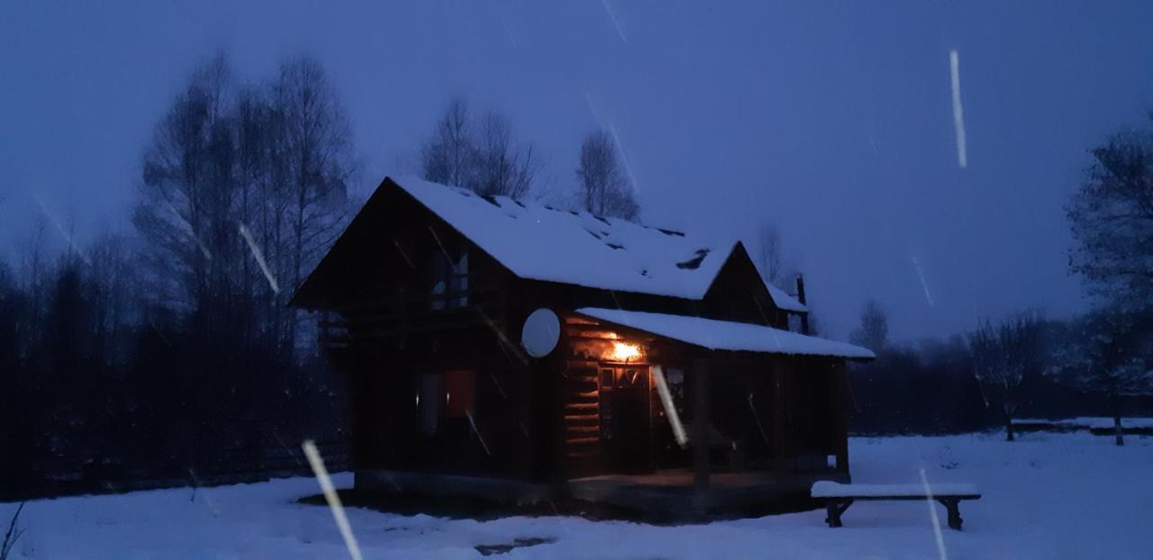 Musketeers Cabin Порумбаку-де-Жос Екстер'єр фото